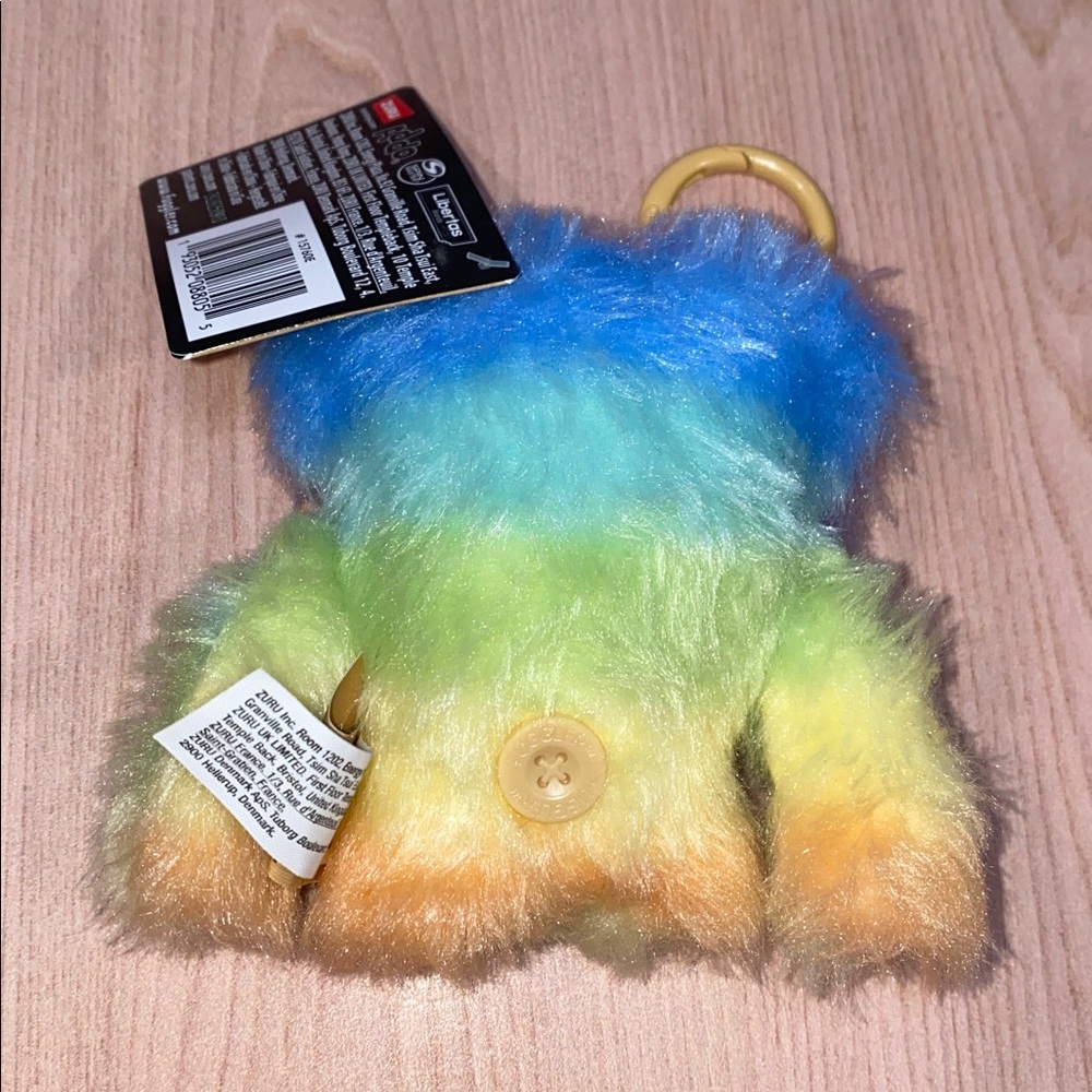 Fuggler - Series 6 Wide Eyed Weirdo Keyring - Picture 4 of 5